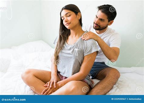 massage hd bf|boyfriend girlfriend massage Search